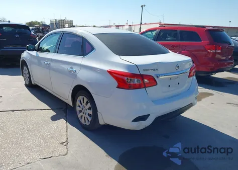 2016 Nissan Sentra S z USA, uszkodzony, nr VIN 3N1AB7AP3GY324758